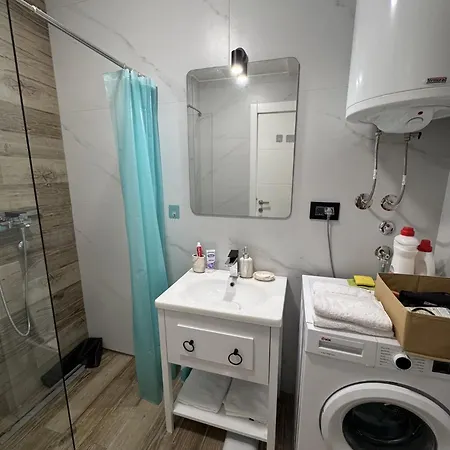 - Tirkiz Apartment *